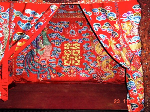 202511051800371847561319