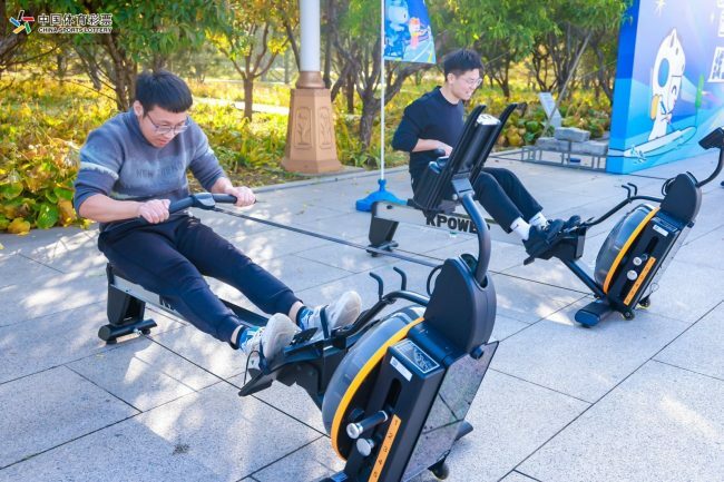 202511101816491759376373