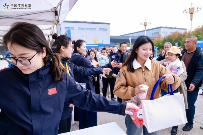 2025111018175688024639